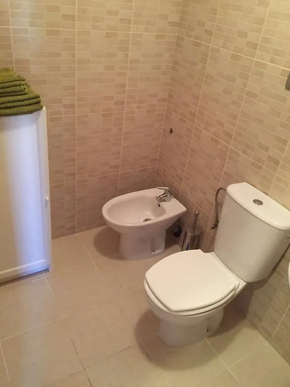 Apartamentos EOS Buzanada